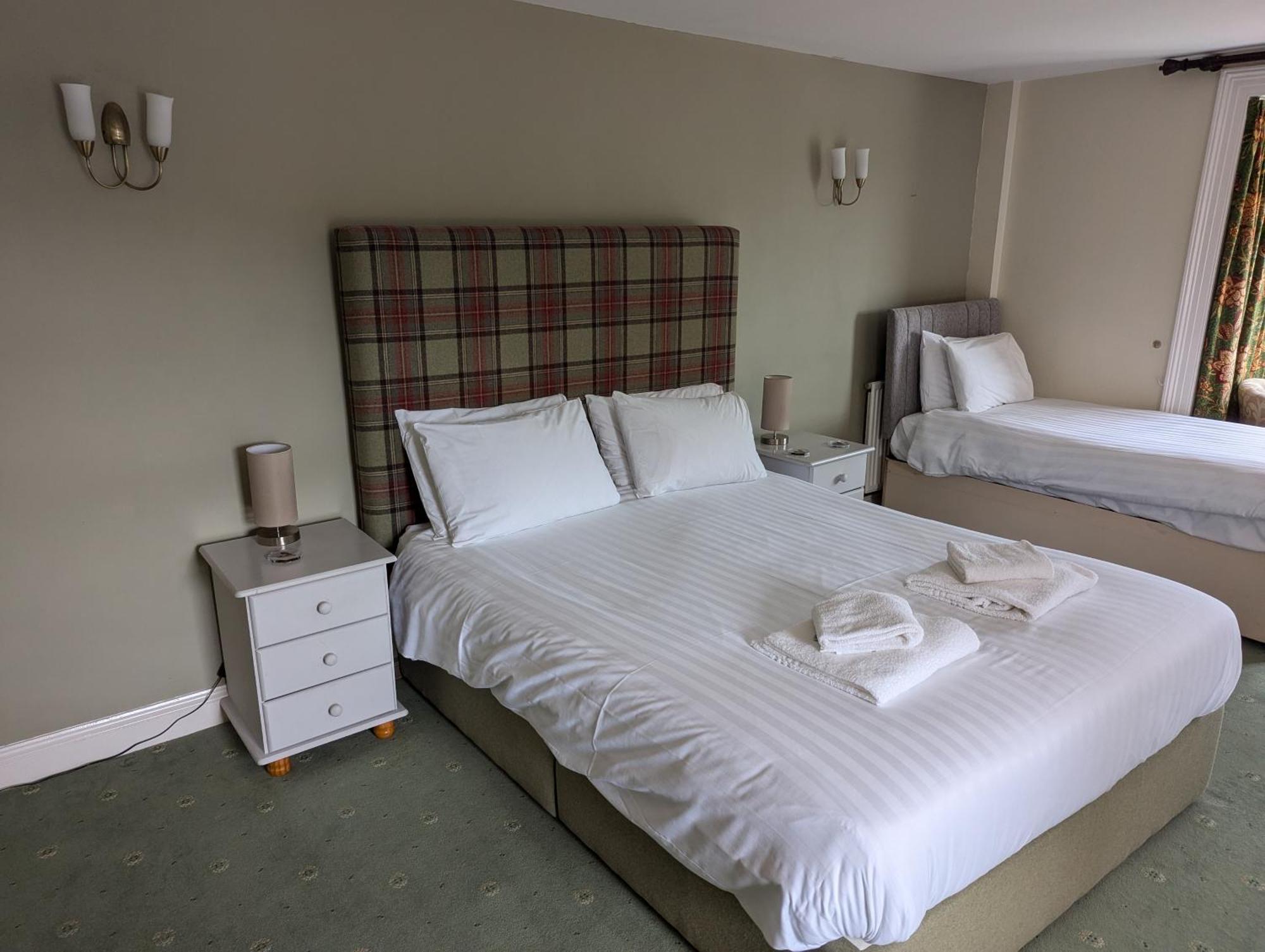 The Buck Hotell Reeth Exteriör bild